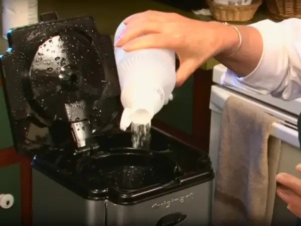 Cleaning Your Coffee Maker photo