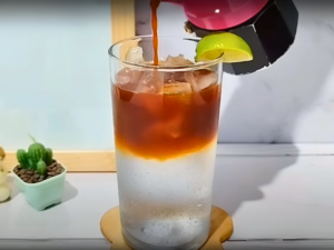 Step-by-step Espresso Tonic Recipe - Pour Espresso And Serve