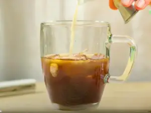 Baileys Iced Coffee Recipe - Step Step 2 Combine Coffee And Baileys Almande