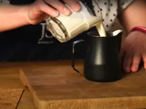 Step-by-step Instructions Raf Coffee - Mixing The Cream And Vanilla Sugar