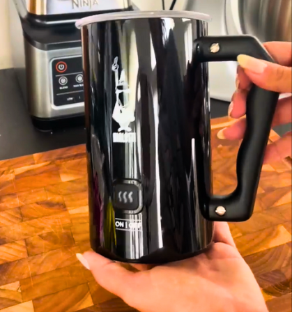 Bialetti Electric Milk Frother highlight its design