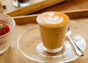 How Much Caffeine is in a Latte? A Breakdown by Size & Type